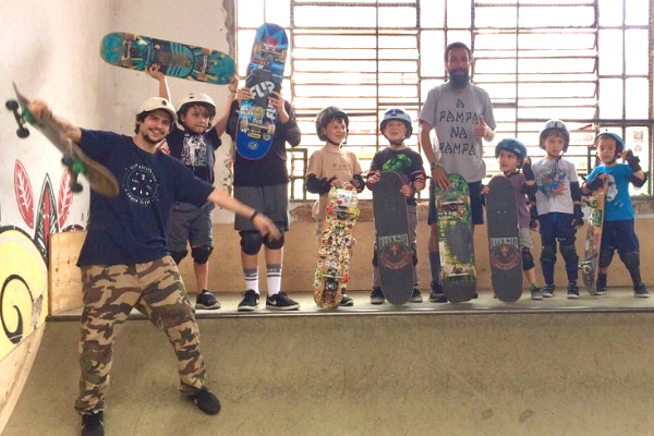 Aprenda a andar de Skate com a Manifesto Skate Shop Park Burguer!