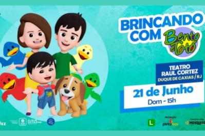 Brincando com Bento e Totó