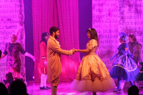 Simplesmente Cinderella